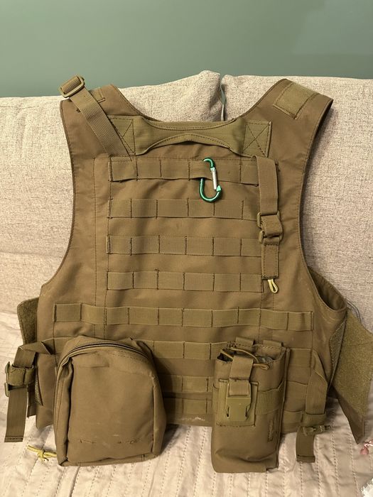 Vesta tactica Airsoft Coyote