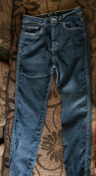 Топ с къси ръкави (блестящ)