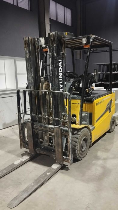 Электрокара Кара погрузчик Hyundai