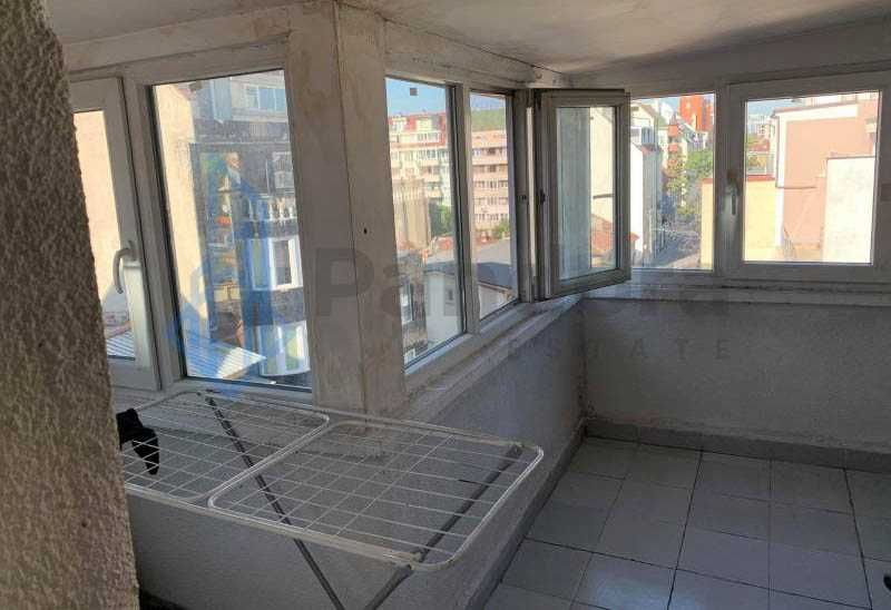 Дава се под наем Тристаен апартамент в София, Център - 84 кв.м за 480 € - Снимка #7