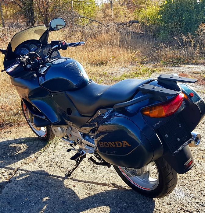 Honda deauville 650 67cp 00