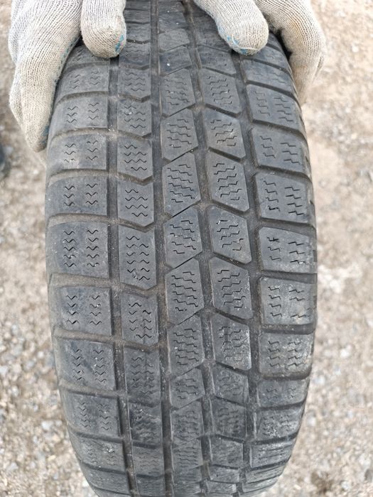 Продам резину с диском р15