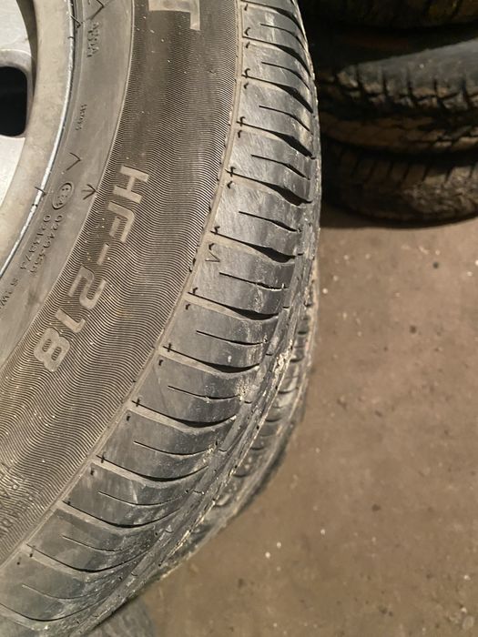 Продам летние шины с дисками. На ауди с4