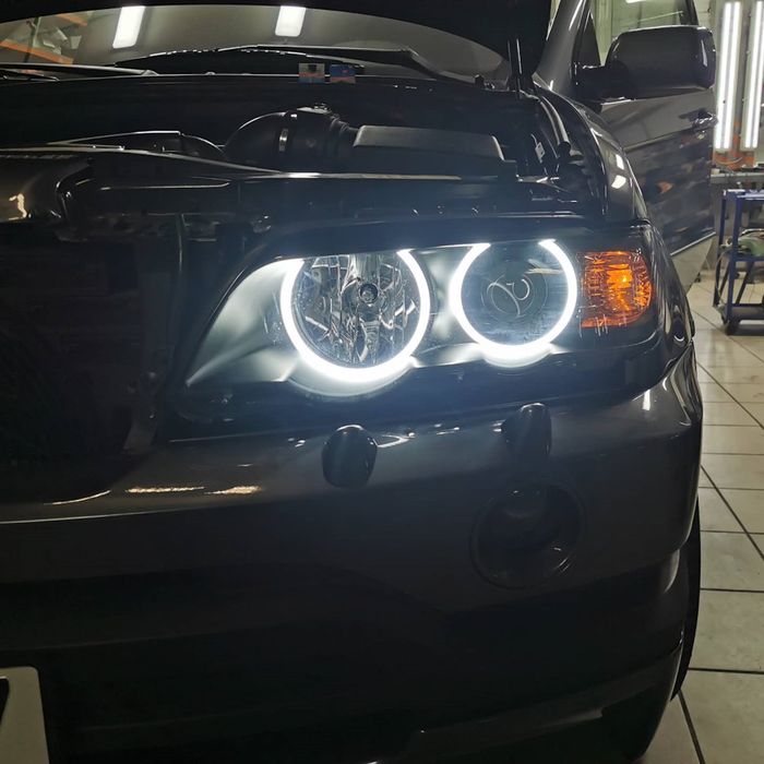 Стекла на Фары Бмв Х5 Е53