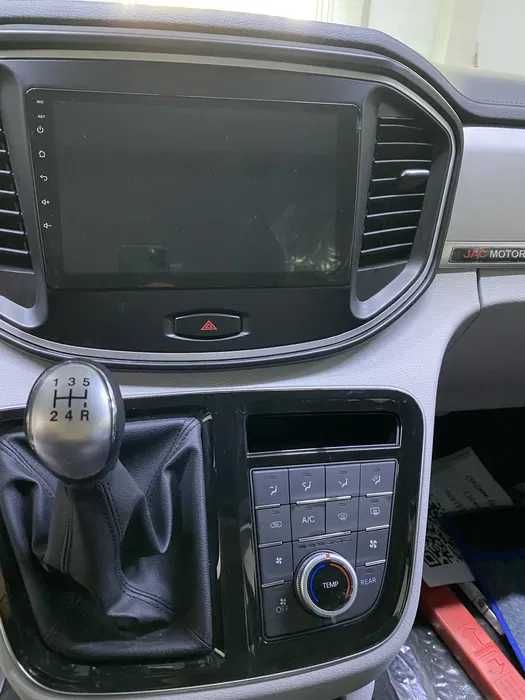 Продаётся новый JAC M4 (без пробег)