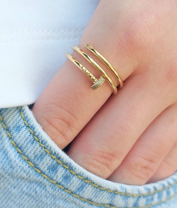 Продаётся изысканное кольцо