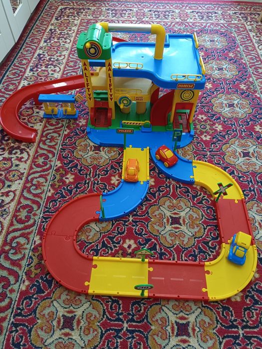 Гараж полесье Паркинг