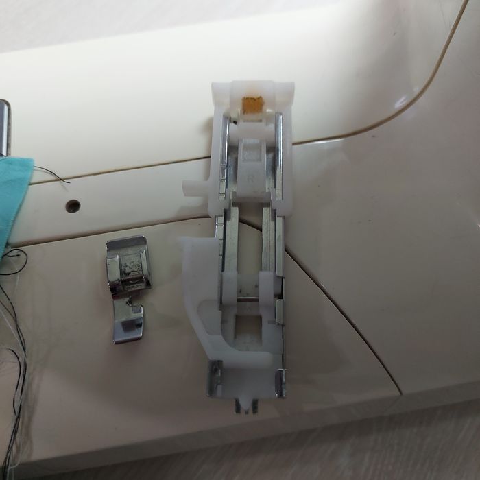 Швейная машинка Джаноме