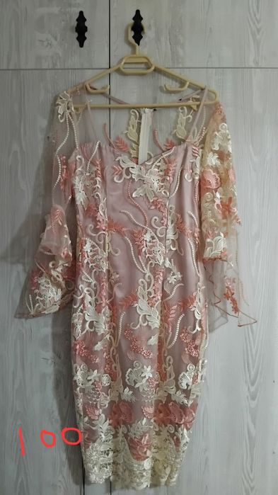 De vanzare Rochii de gala marimea S-M