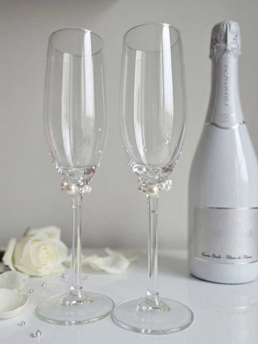 Ръчно изработени сватбени чаши с перли и кристали Swarovski „Swarovski Pearl Kiss“