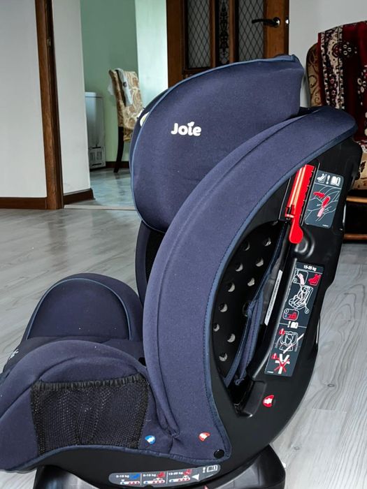 детское автокресло Joie
