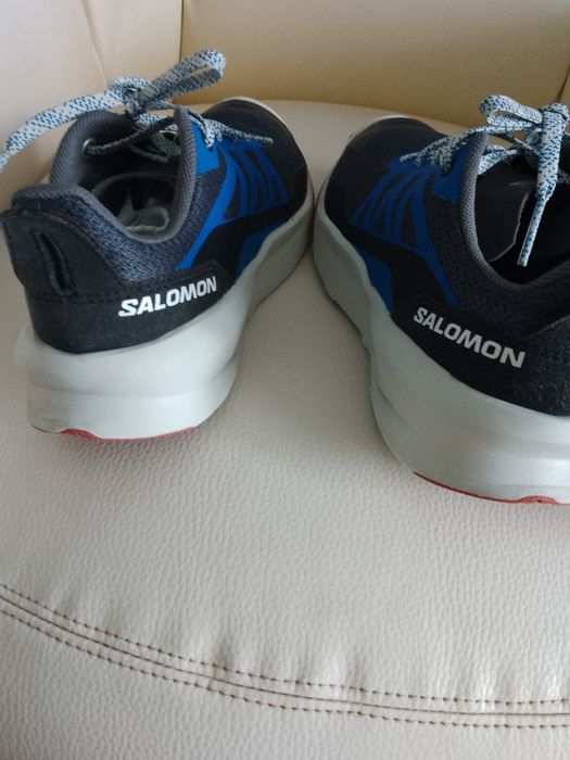 Pantofi sport SALOMON femei Nr 35 in stare impecabila