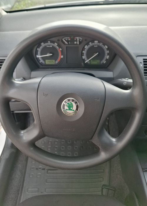 Scoda Fabia 1.2 benzină URGENT!