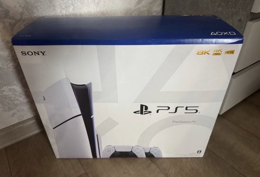 Плестейшен 5 слим