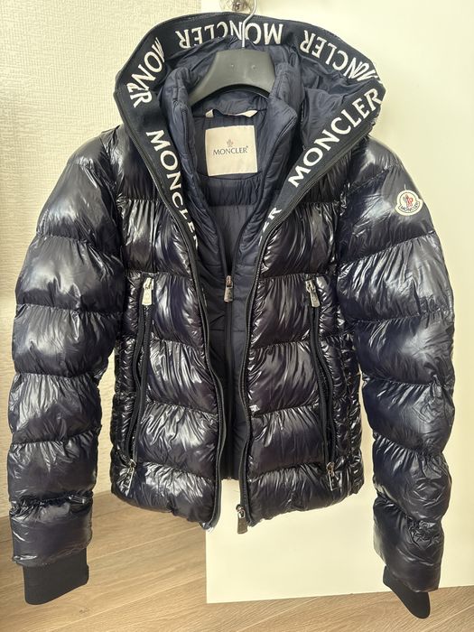 Moncler Дамско яке XS тъмно синьо
