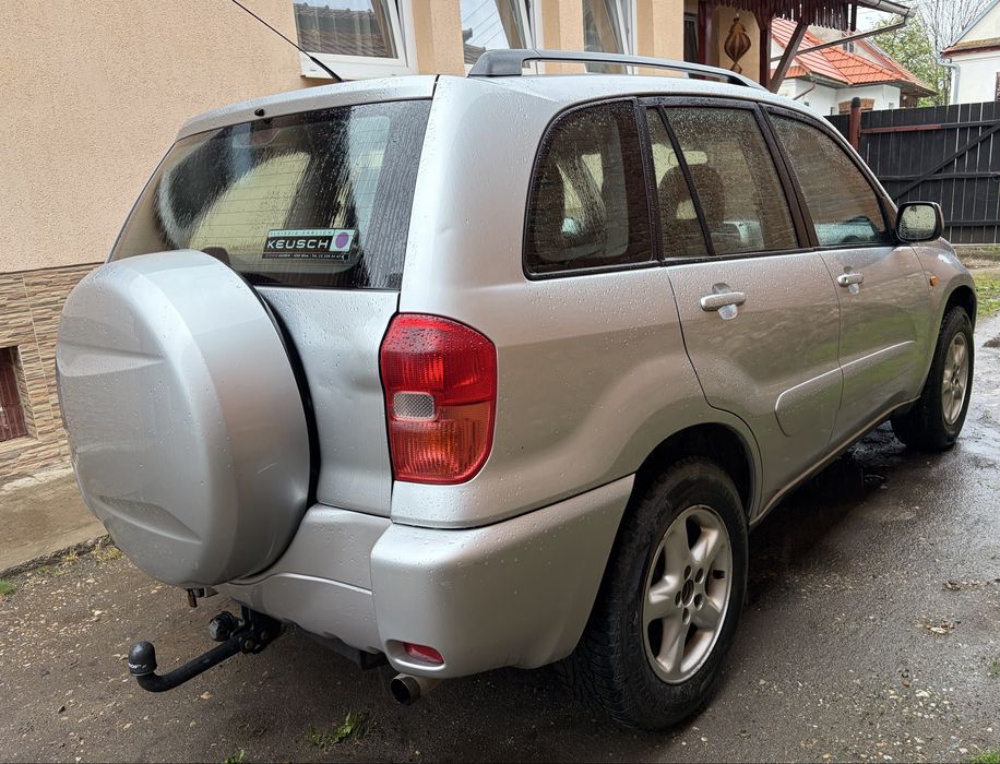 Toyota RAV4 2.0 Benzină 4x4