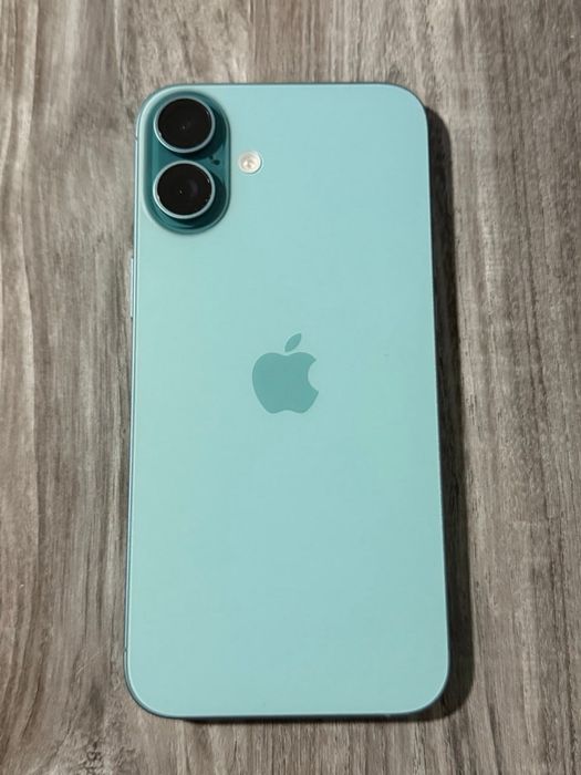 iphone 16 128 Gb. 97 цикл