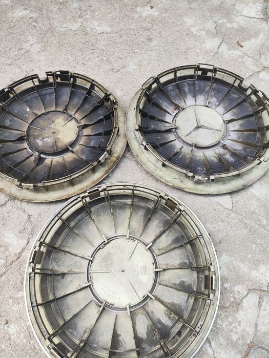 Колпаки Мерседес r15 оригинал 3шт