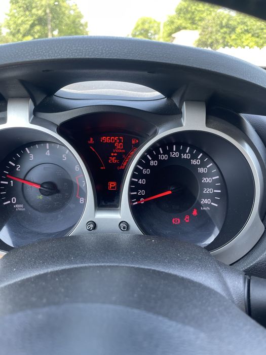 Nissan Juke 1.6 benzina 190 CP,4\4,Automata Popricani • OLX.ro