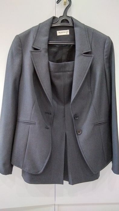 Продается костюм юбка