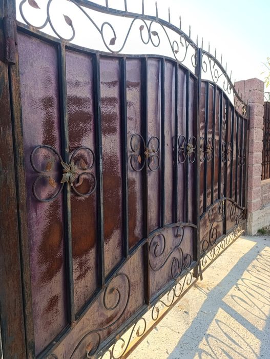 Варота бу размер 5.40*2.5