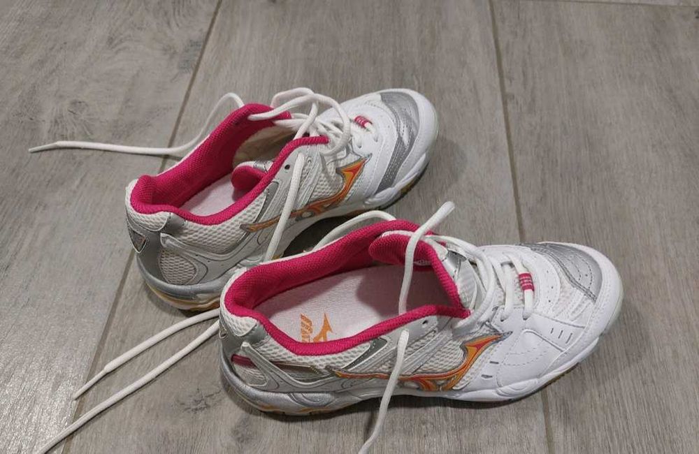 Маратонки Mizuno