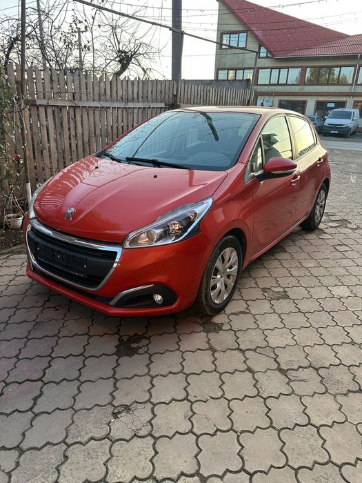 peugeot 208  An 2016