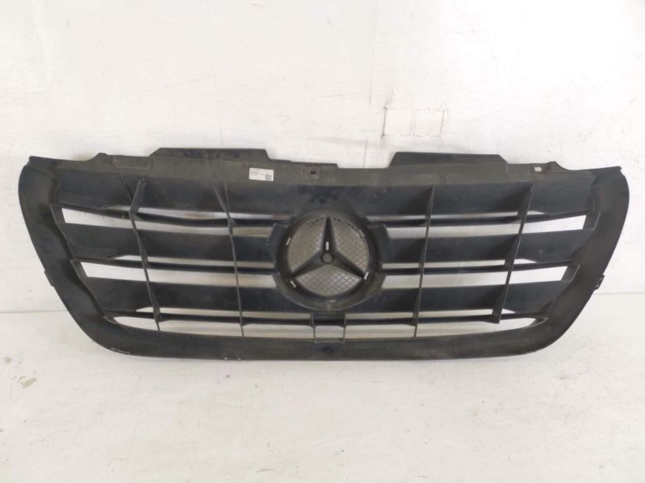 Grila Radiator Mercedes-Benz Sprinter 3 907 2018 2019 2020 2021 910 Or