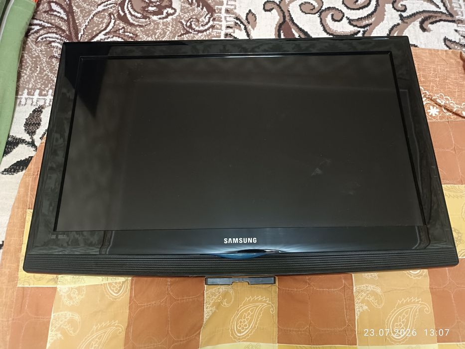 Продается телевизор Samsung 32 б/у
