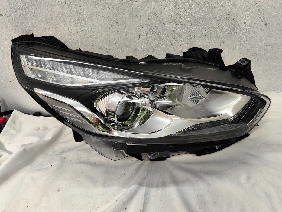 Оригинален фар Форд  Ford S-Max Led