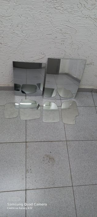 Зеркало заднего вида.