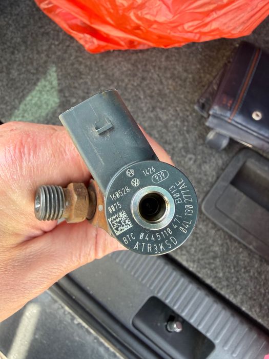 Дюзи за Common Rail Vw Audi Seat Skoda Ауди Сеат Шкода2.0TDI CRL DFC