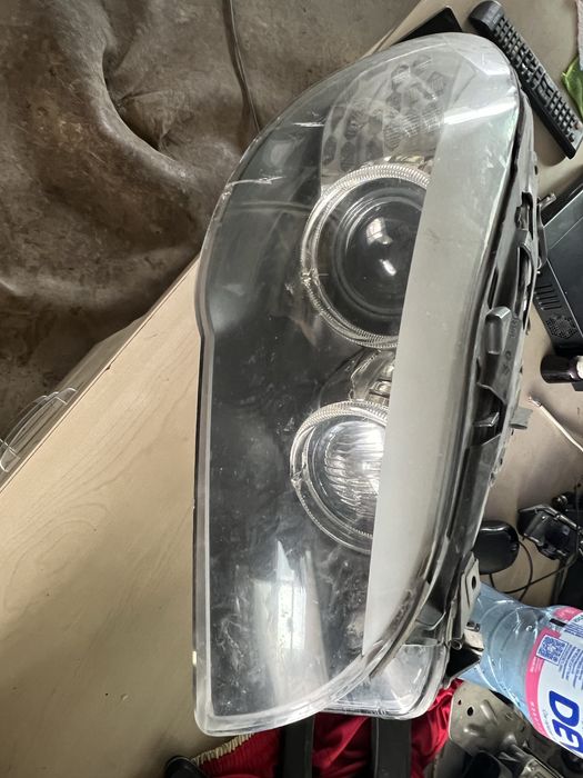 Завиващ десен фар за BMW F10 F11 със забележка