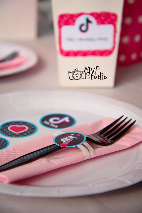 Декорация за Рожден Ден Tik Tok