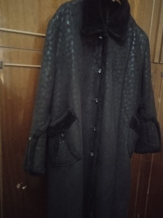 Устки кийим разм50-52