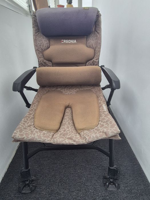 Scaun Pescuit Delphin Ergonia Carpath – Confort Premium, Stare Excelentă