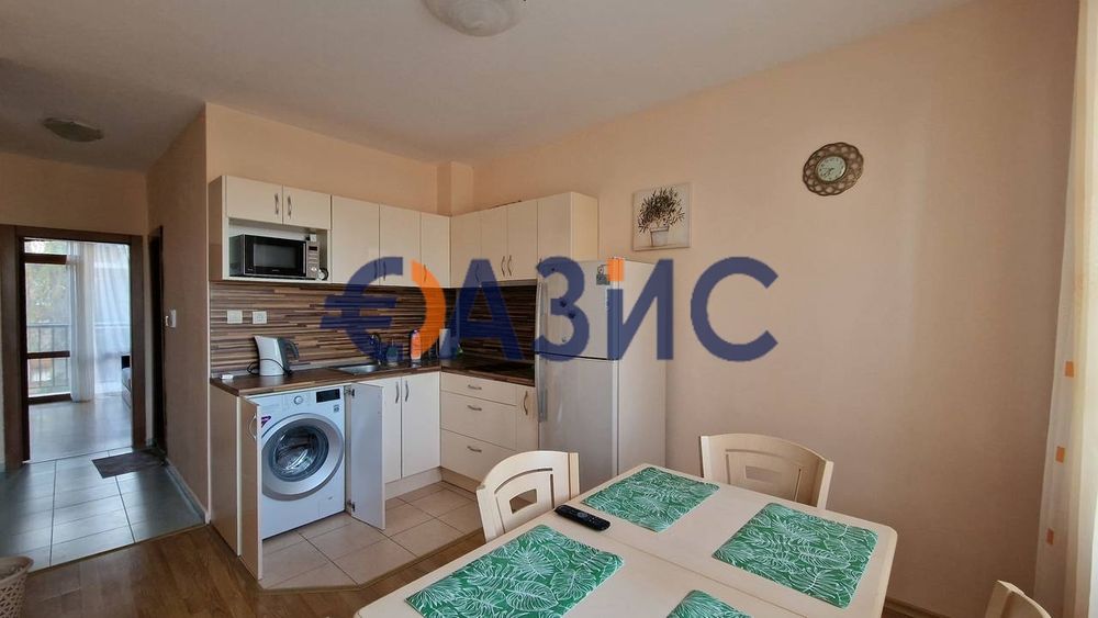 Апартамент с две стаи и отделна кухня, 3эт., "Гардения Апартменс",