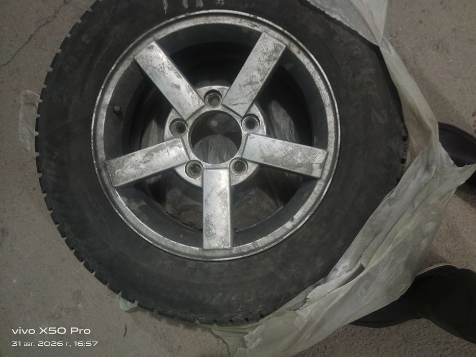 Шины 205/70 R16 с дисками