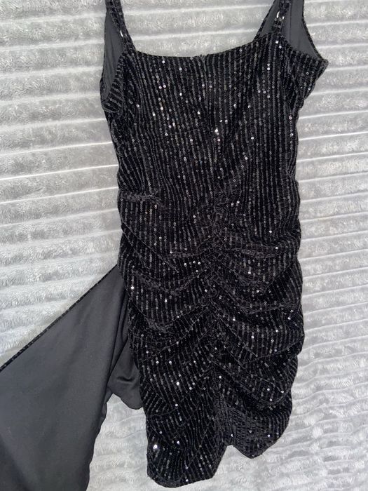 Вечерный платья с стразами