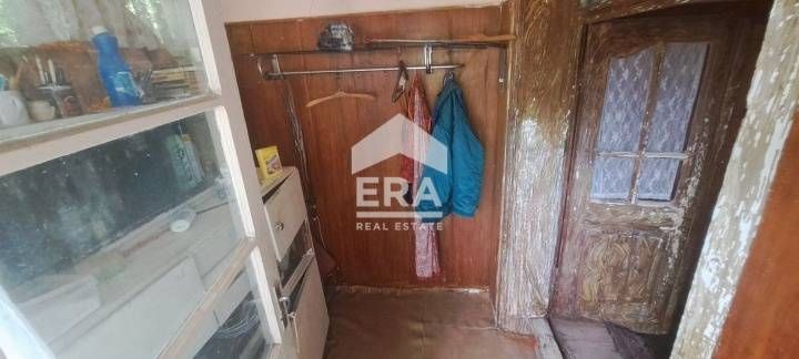 Продава се Къща в с. Подвис, Област Бургас - 62 кв.м за 181 €/кв.м - Снимка #5