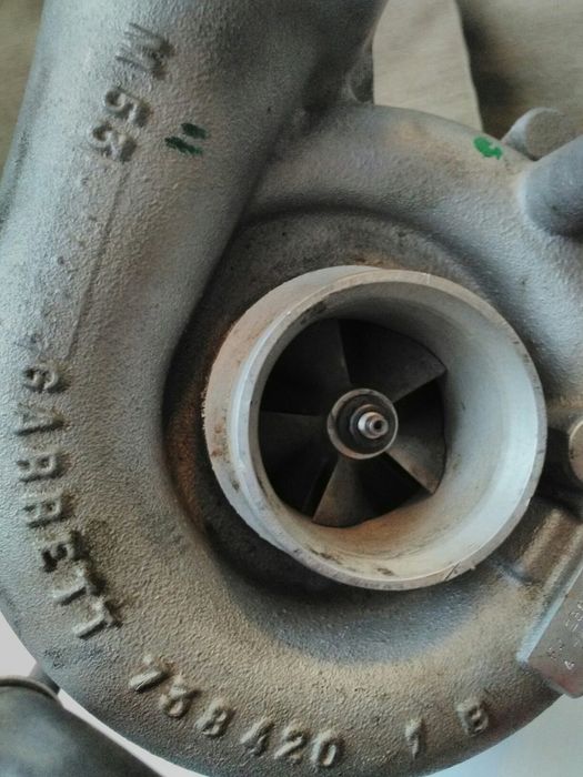 Turbosuflantă motor diesel 2500 cmc