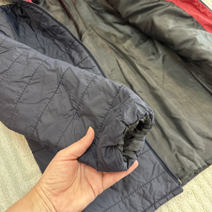 Продам детскую куртку