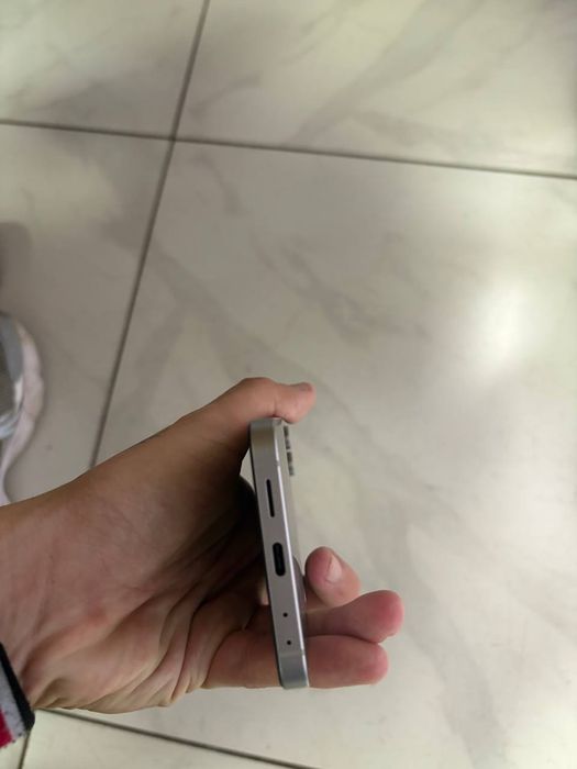 Продам телефон samsung z flip 6