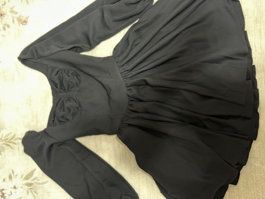 Платье черное праздничное