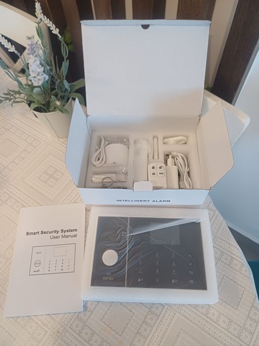 Sistem de alarma wireless SafeHouse HS600 Wifi GSM 4G!