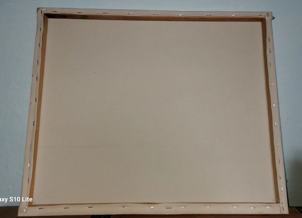 Продам холст. .                .