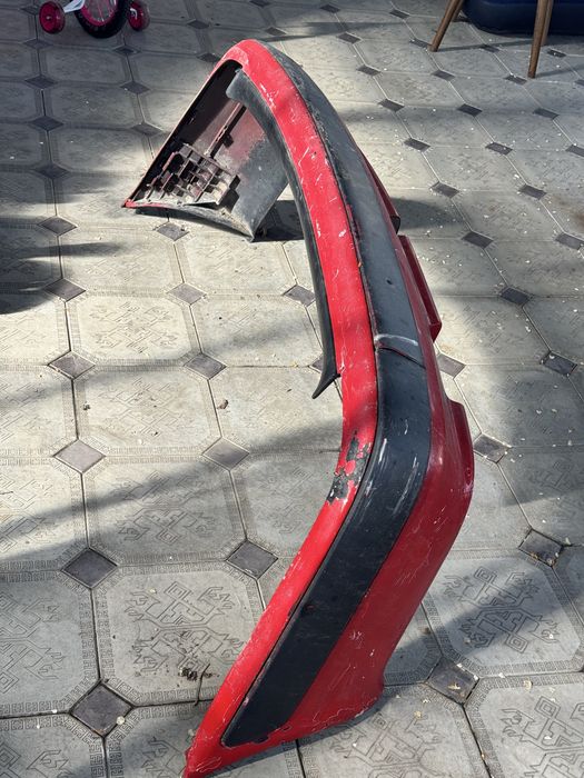 Оригинальный бампер на ауди 80