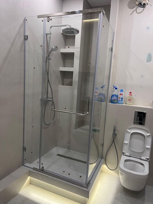 Душ Кабины, Ванна, Стеклянные Перегородки!