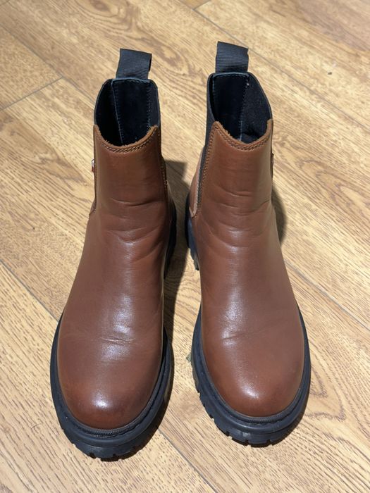 Bocanci Tommy Jeans maro