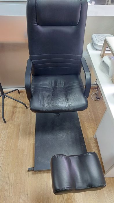 Продам  педикюрное кресло